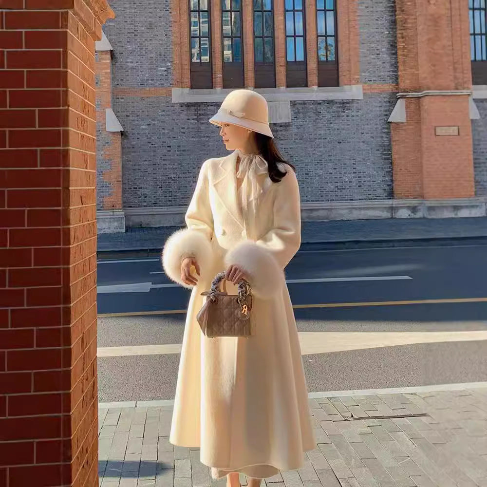 Hepburn-Inspired White Woolen Mid-Length Coat for Women